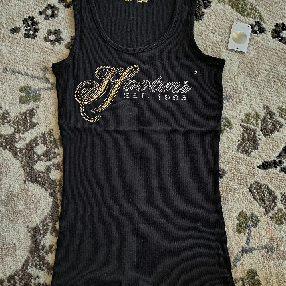 Hooters Black Tank Top with Gold Detailing - Picture 1 of 3